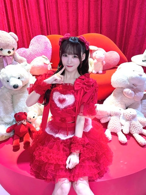 「楽曲も振り付けも衣装も全部可愛い」イコラブ・音嶋莉沙が新曲MVの可愛すぎるオフショットを披露