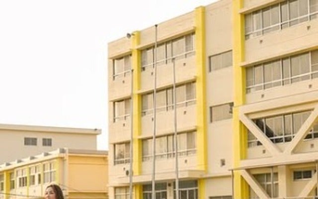 「この写真は宝物だ」瀬戸朝香が懐かしの母校へ！