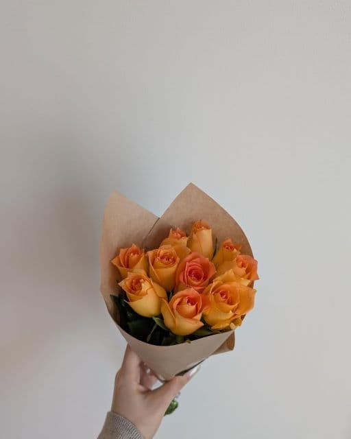 「オレンジって珍しいね！」FRUITS ZIPPER・鎮西寿々歌、オレンジ色の〇〇を見つけて思わず写真を撮る！