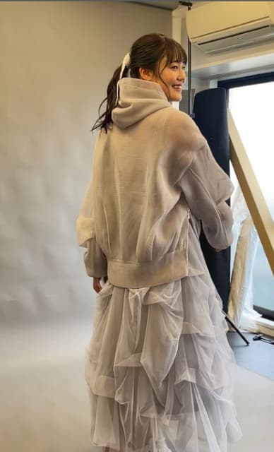 「セクシーで美しいですね」美人ビーチバレーボール選手の普段と違う装いにファン歓喜！