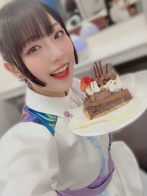 「新たな1年も頑張ります」2年続けて『学マス』とお誕生日を迎えた女性声優が感謝の投稿