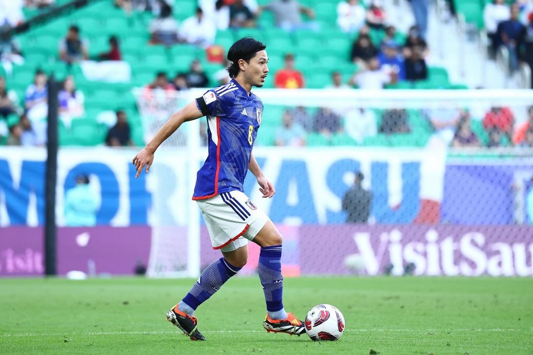 南野拓実 アジアカップ初戦勝利をファンに報告✨