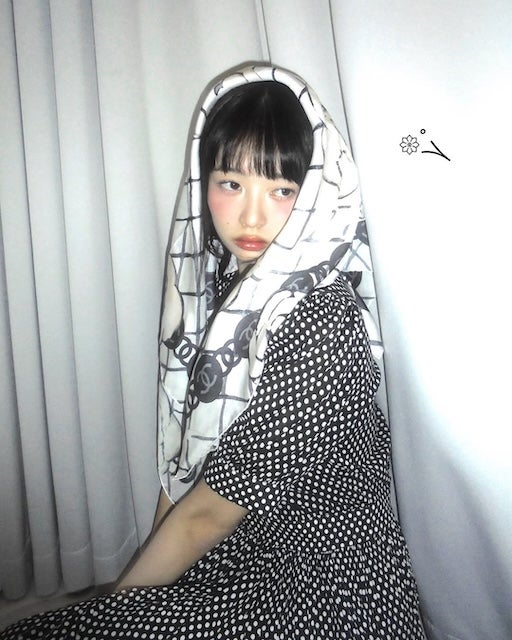 IVEのレイがインスタ更新！頭に巻いているものは”あの人”のモノ！？