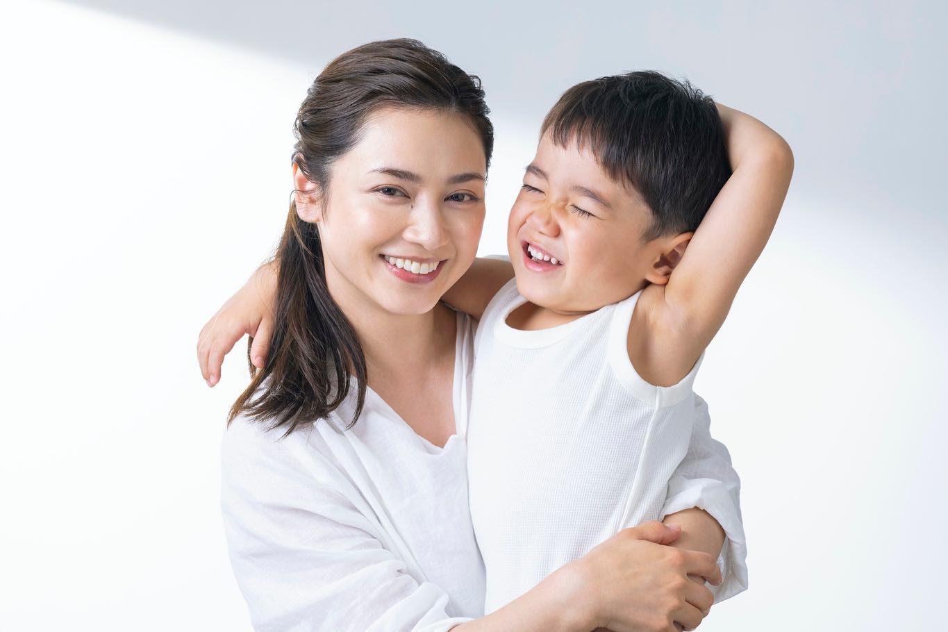 平愛梨さんが息子・バンビーノ君との共演を報告💖「パパそっくり！」