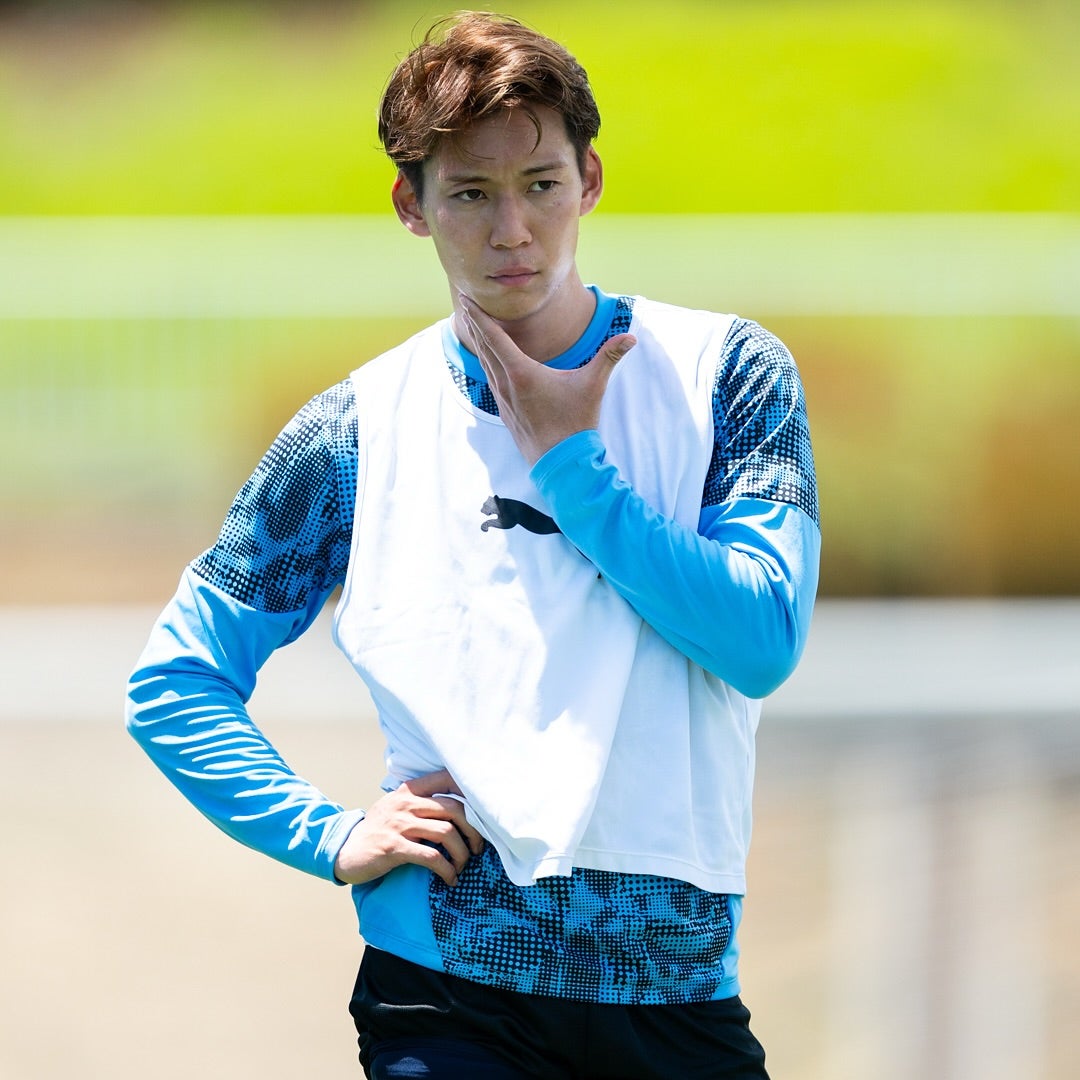 川崎フロンターレのカブレラがトレーニング写真を大公開！