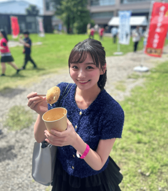 「これはじゃがいも」美人武道ガール・安井南、母校の文化祭楽しむ激カワショットにファンキュンキュン！