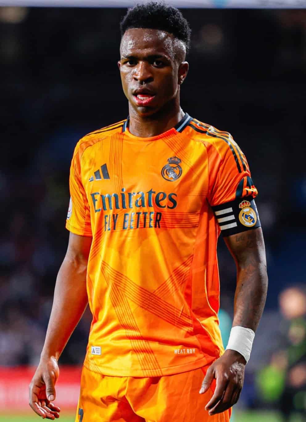 ヴィニシウス、「夢のクラブで忘れられない瞬間を過ごしています!!!!」