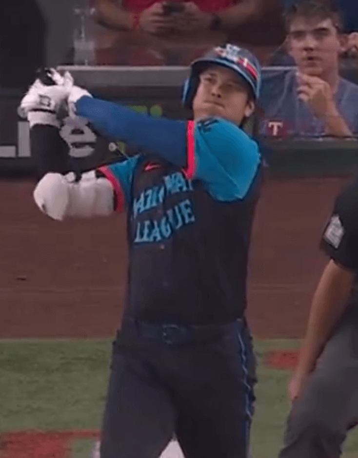 大谷翔平、オールスターで特大アーチを放つ