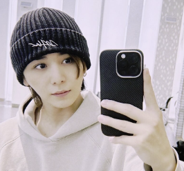 山田涼介、“ダンスの日”投稿にファン悶絶！冬コーデも話題