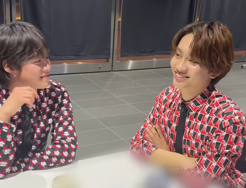 なにわ男子“年上組”が本気で爆笑！話題のグッズ「あだるてぃ〜かっぷ」誕生秘話にファン悶絶