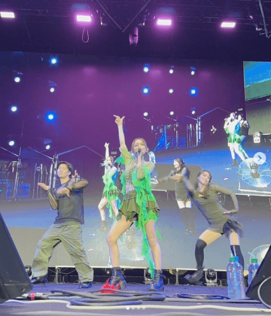 緑の妖精…！？後藤真希の美麗ショットにファンからは称賛の声「とってもかっこいいですね！！」