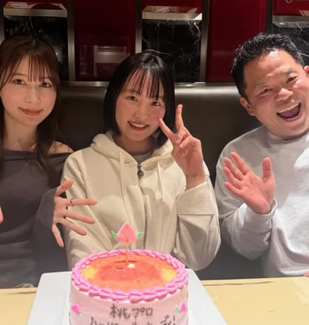 「最高の3人です」プロゴルファー・三浦桃香、番組で共演中の人気芸能人から誕生日を祝われたことを報告！