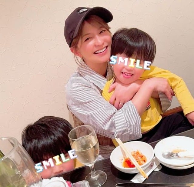 矢口真里が結婚記念日に旦那さんと２人でランチ！