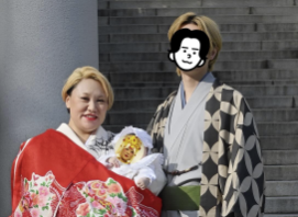 バービー、「距離をおきたいカップルNo.1」和装で気合いの金髪ショートが話題