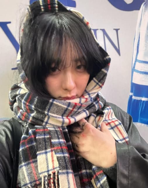 “戦う女子”辻井和奏がおすすめのマフラーの巻き方を伝授！