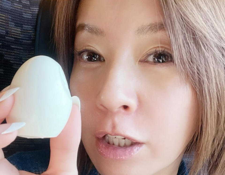 「塩加減が神」鈴木亜美、移動中に食べた”マネージャー特製ゆで卵”を絶賛！