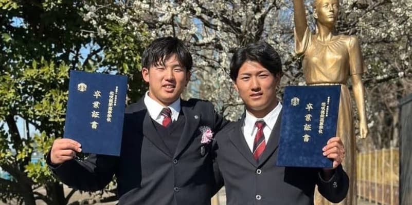 巨人ドラ1ルーキー・石塚裕惺　高校卒業を報告！！