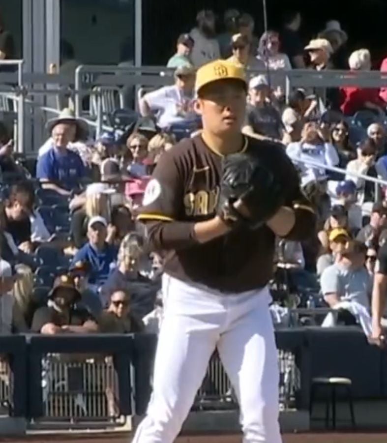 松井裕樹が1回2奪三振の投球、オープン戦で抜群の安定感