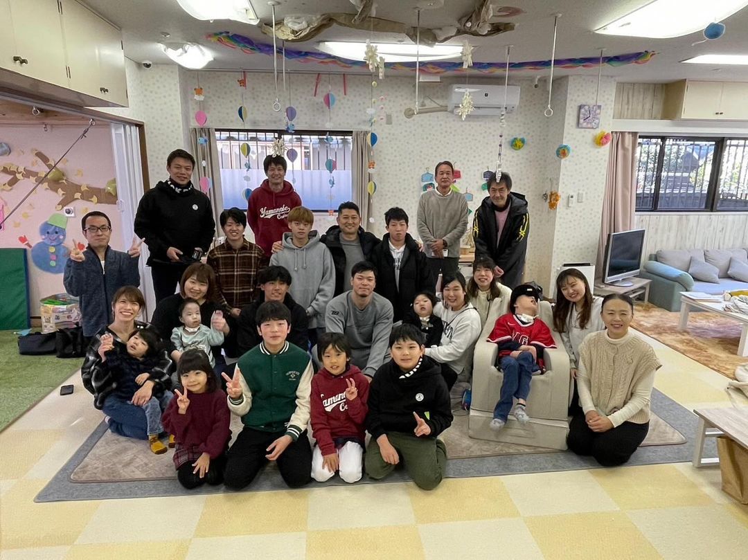 佐藤輝明 わくわくホーム「風」を訪問✨「子供達嬉しかっただろうな〜👏」