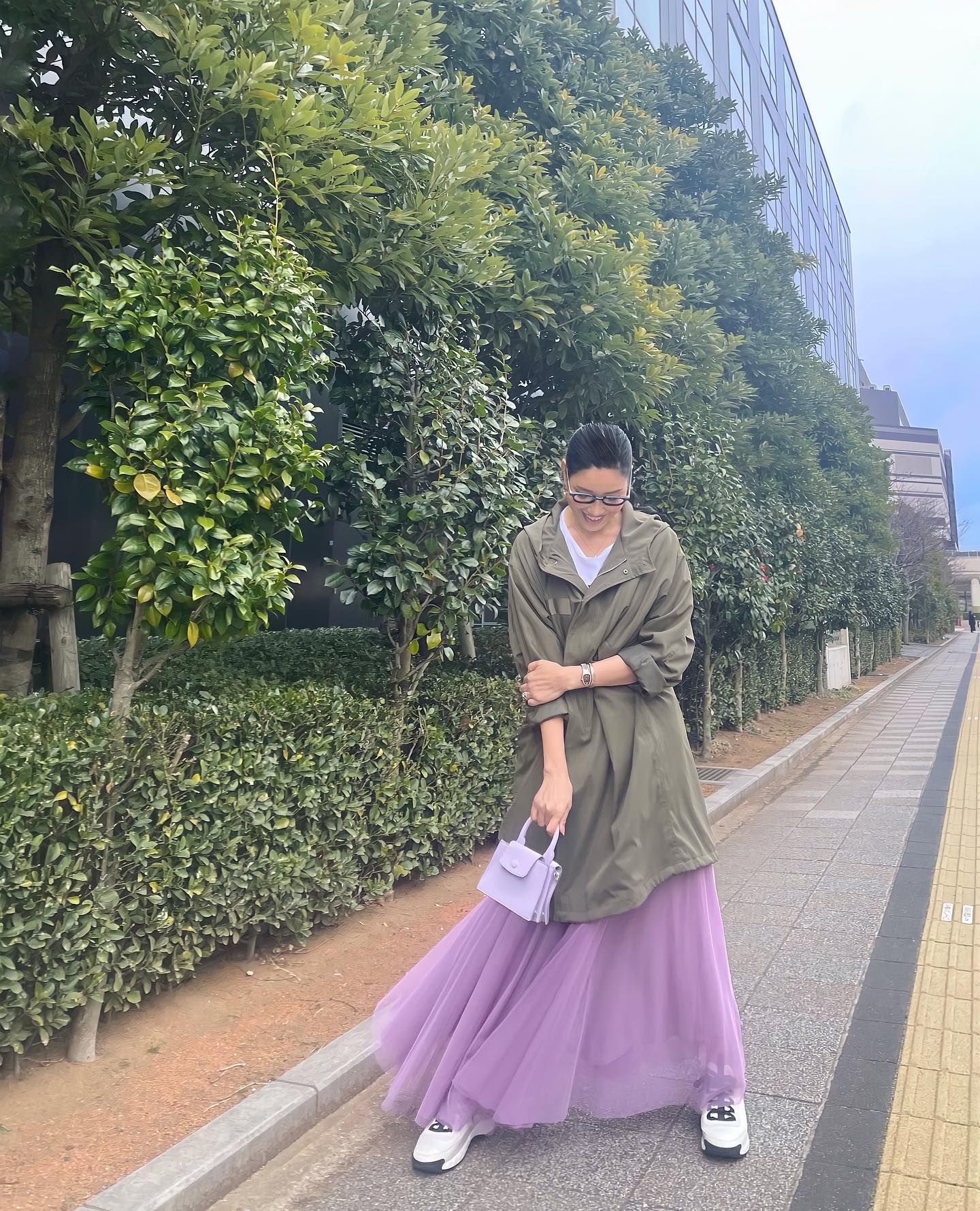 🌈アンミカの大人春コーデにファン「春らしくてステキです😍」