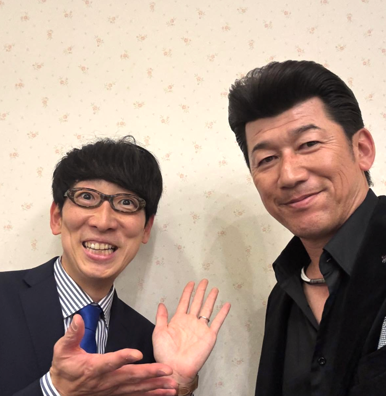 三浦大輔、自身のクリスマスパーティに「これからも  ヨ・ロ・シ・ク！！」