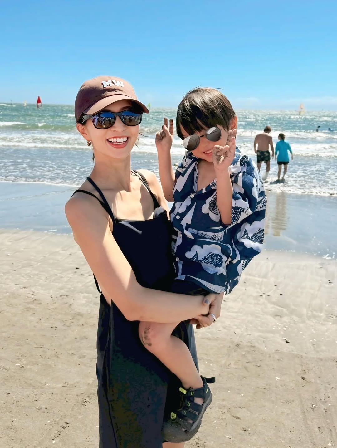 安田美沙子、家族で訪れた鎌倉ショットに「素敵な笑顔」