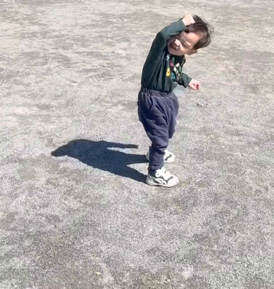 「毎日ワクワクするぜ」田中理恵の1歳の息子、可愛すぎる予想できない行動にファンもほっこり！