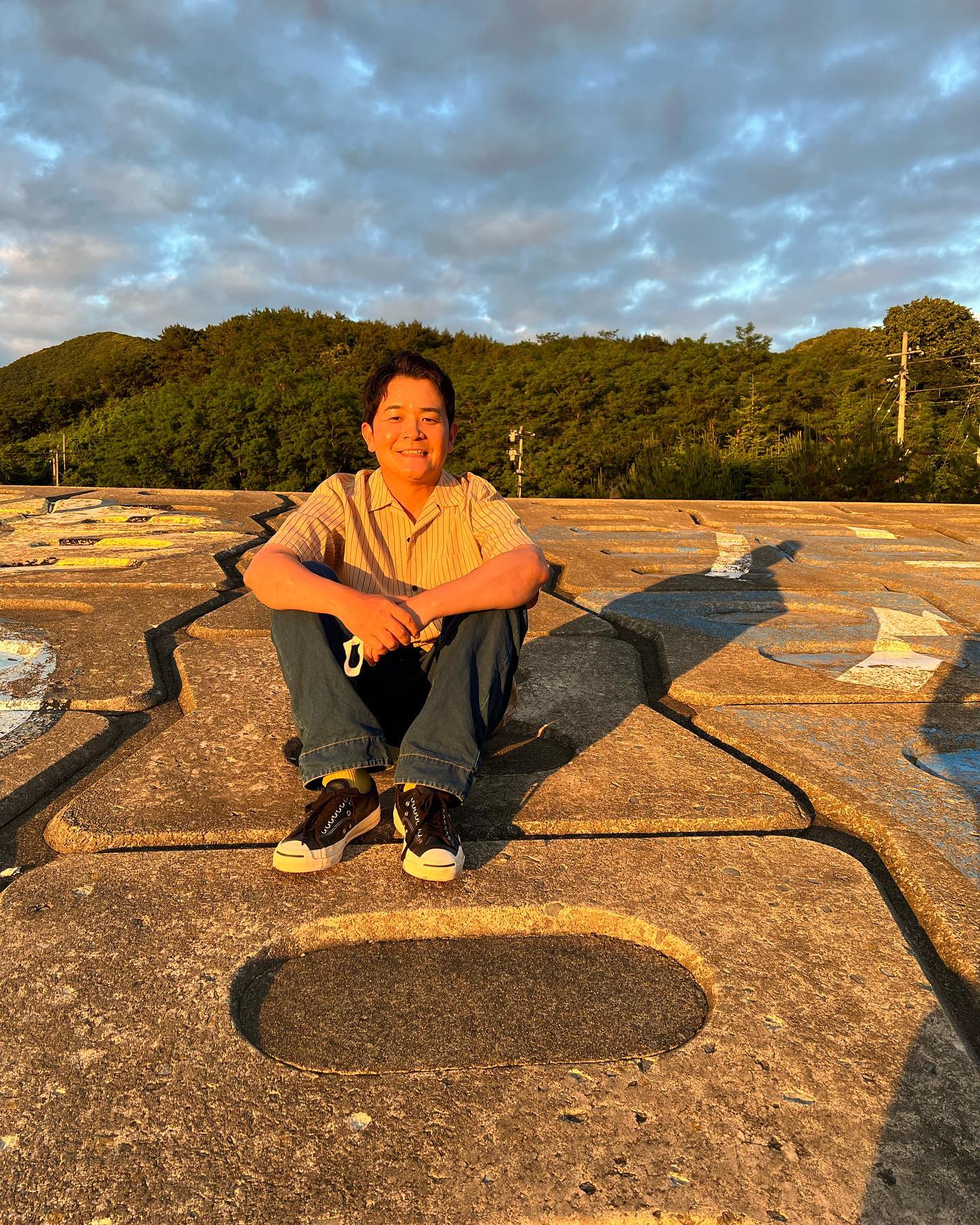 「最高傑作が撮れたと思います。」千鳥・ノブさんが海辺でのロケを報告🌅