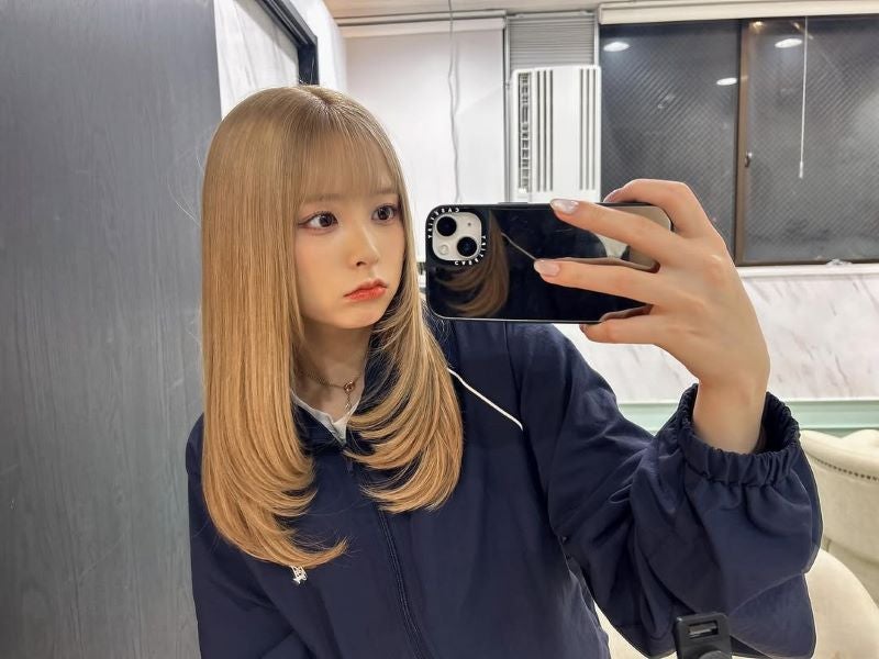 「レイヤーカット似合いすぎ！」あの人気インフルエンサー最新ショットが可愛すぎると話題に