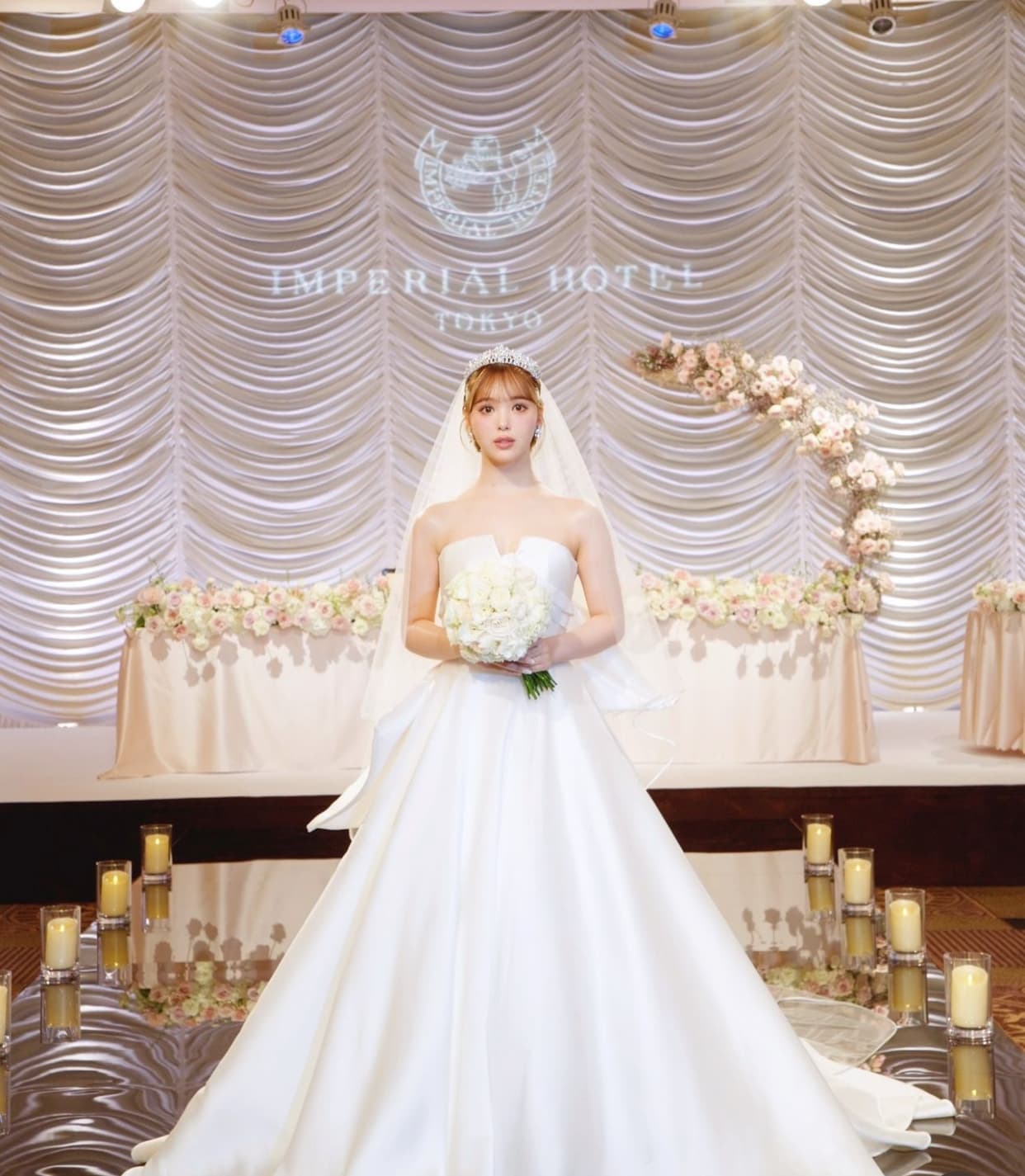 藤田ニコル こだわりの詰まった披露宴会場が話題に！！！「はーーー見てるだけでも幸せ」
