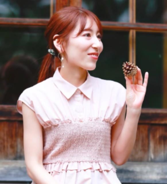 テレビ北海道アナウンサー・中村秋季乃、6月に向けて準備中！番組撮影の合間に“映え”ソロショットも披露