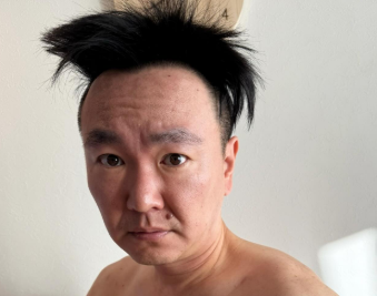 山内健司の“ガイル級”寝ぐせショットにファン爆笑！「ソニックブーム」