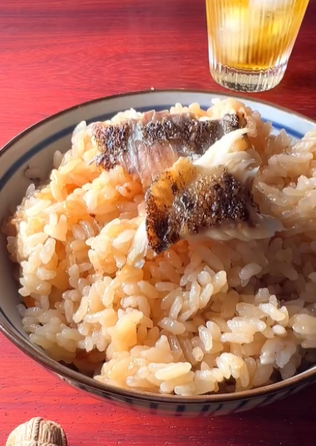 ご飯の色味が絶妙～！石鯛を使った釜めしが「間違いない」「絶対美味しい」と話題に！