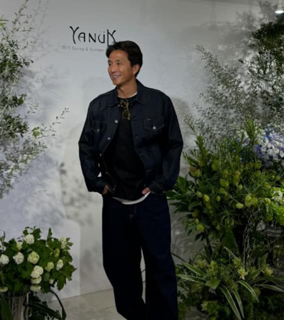 福西崇史　YANUK2025春夏展示会でモデル風ポーズ！次シーズンが楽しみな理由とは？