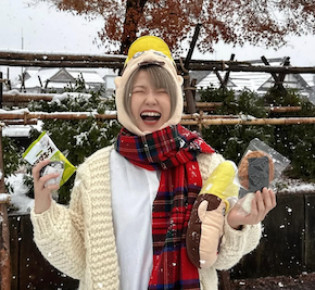 降雪の中おにぎりを堪能！美人ピアニストハラミちゃんが南魚沼の地へ