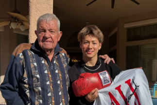 三浦孝太、ラスベガスで特別な体験！アリ＆タイソンのサイン入りグローブをゲット！