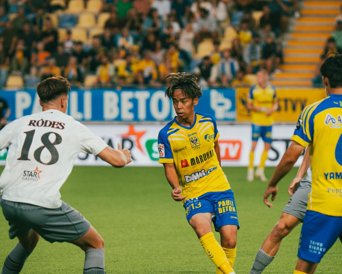 STVV公式が「ホーム2連勝」を報告　伊東選手中心の躍動見せる試合写真を公開