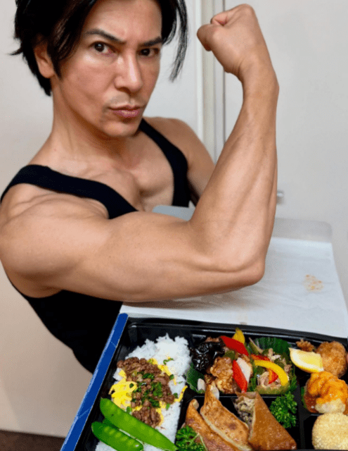 『ダンスオブヴァンパイア』出演の武田真治、