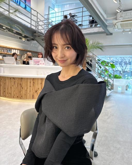 篠田麻里子 最新ショット公開💖🗣「大人っぽさの中に可愛さは欲しい年頃」