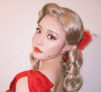 王林、真っ赤なドレスで“美ボディ”あらわ「美しくありたいよね」