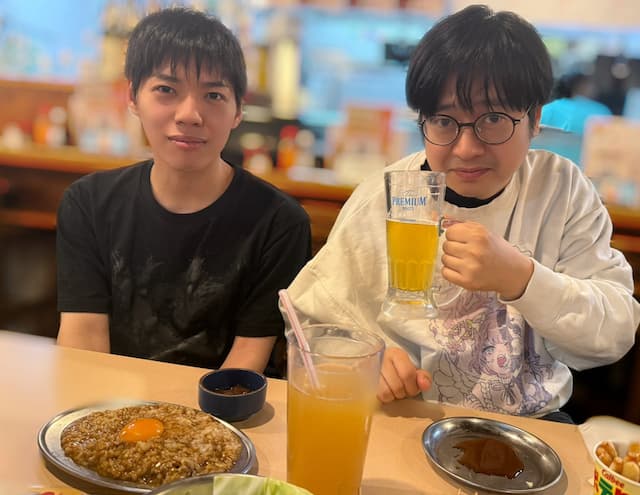 「みんなで串カツ田中へ！」女子ゲーマー・倉持由香が夫ふ〜どらと串カツ田中へ！