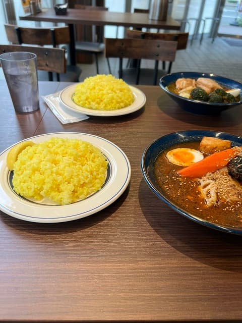 「今この状態」男性芸人、バッテリィズ・エースと食事に行くも…？