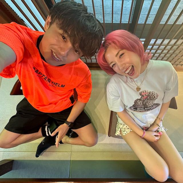 「35歳も楽しく生きようぜ🦊🔥❤️」仲里依紗が夫・中尾明慶の誕生日を祝福🎉