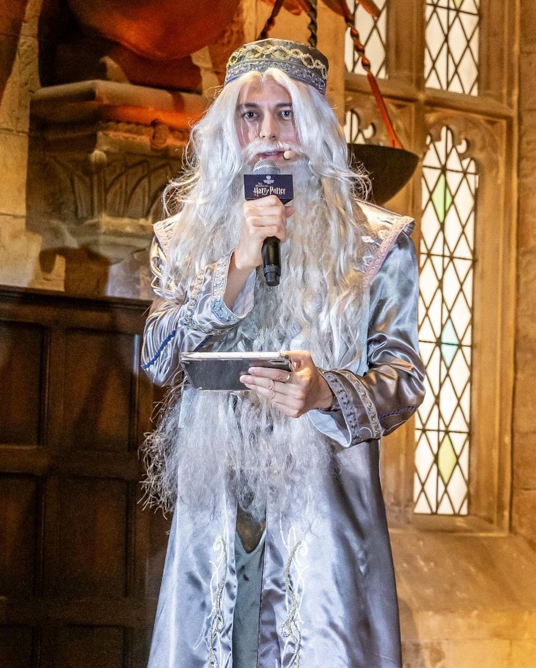 『ハリー・ポッター』で大人気キャラに変装しているのは誰..??選んだ理由に「リスペクトを込めたかった」