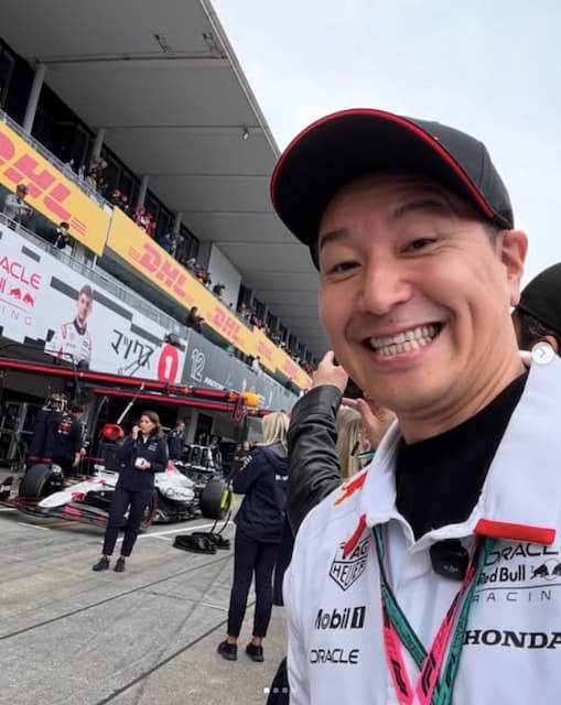 チョコプラ長田庄平が初のF1参戦を報告！