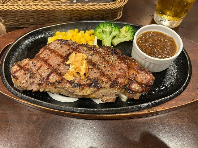 試合後は絶品ステーキ！VKF大阪大会参戦の新日本プロレス・小島聡が飯テロ写真とともに帰京報告