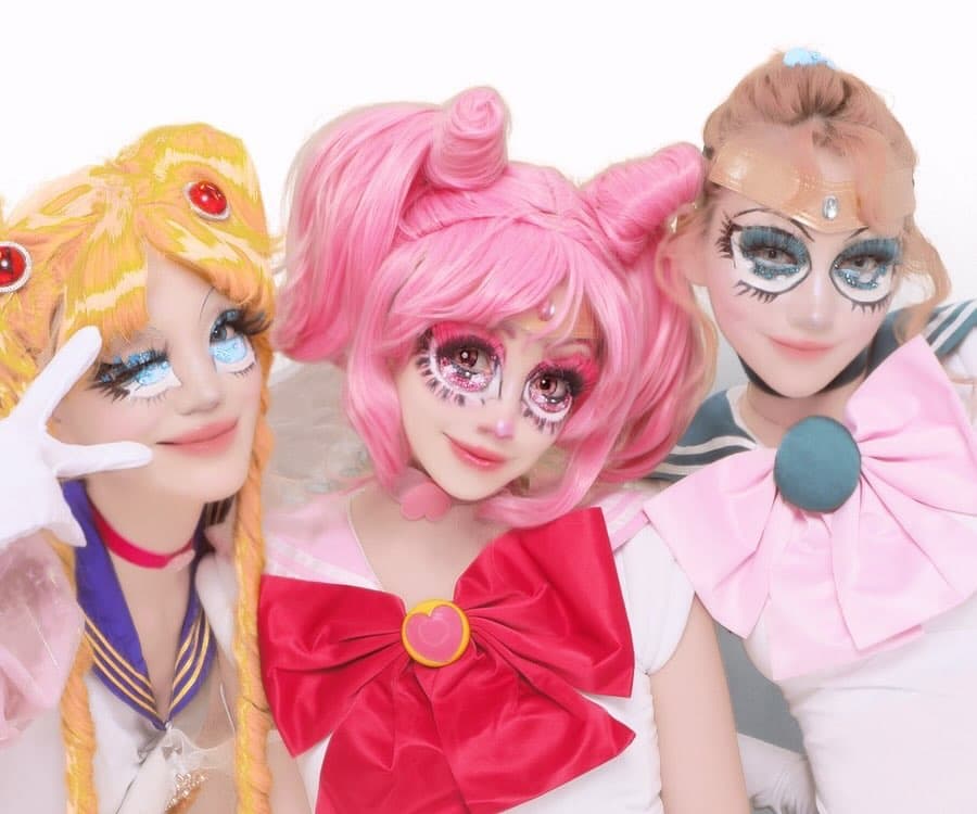 仲 里依紗が美少女にゃんぴょん戦士になって登場！！絶賛の