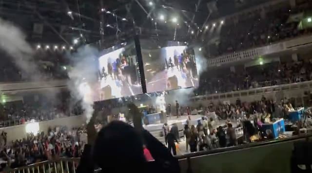 女子ゲーマー・倉持由香がカプコンカップ優勝の瞬間を激写！「かけちゃん優勝！！おめでとう〜！！」