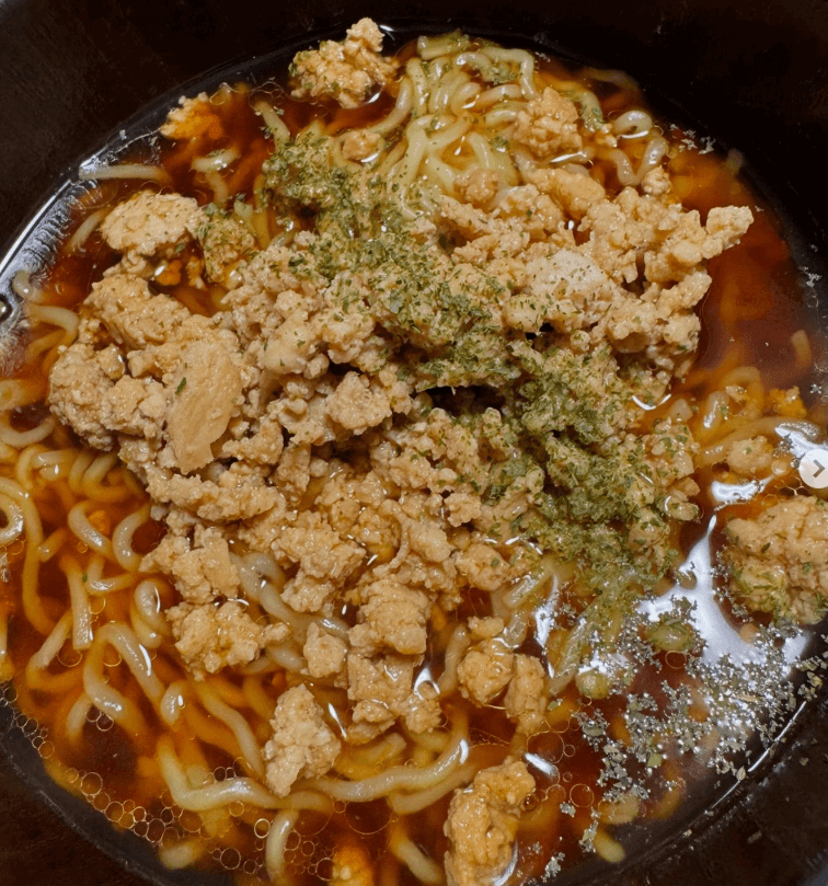 西山茉希、工夫を凝らした自家製ラーメンをシェア！「美味しい」が聞こえて安心