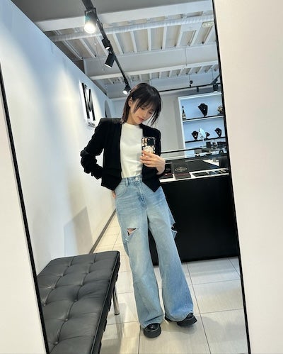 山本彩が手がけたジュエリーブランドでの投稿にファン歓喜